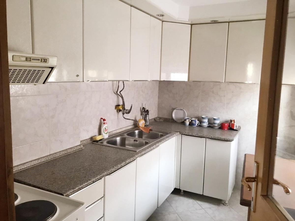 Lydia Center Apartment Veles Ngoại thất bức ảnh